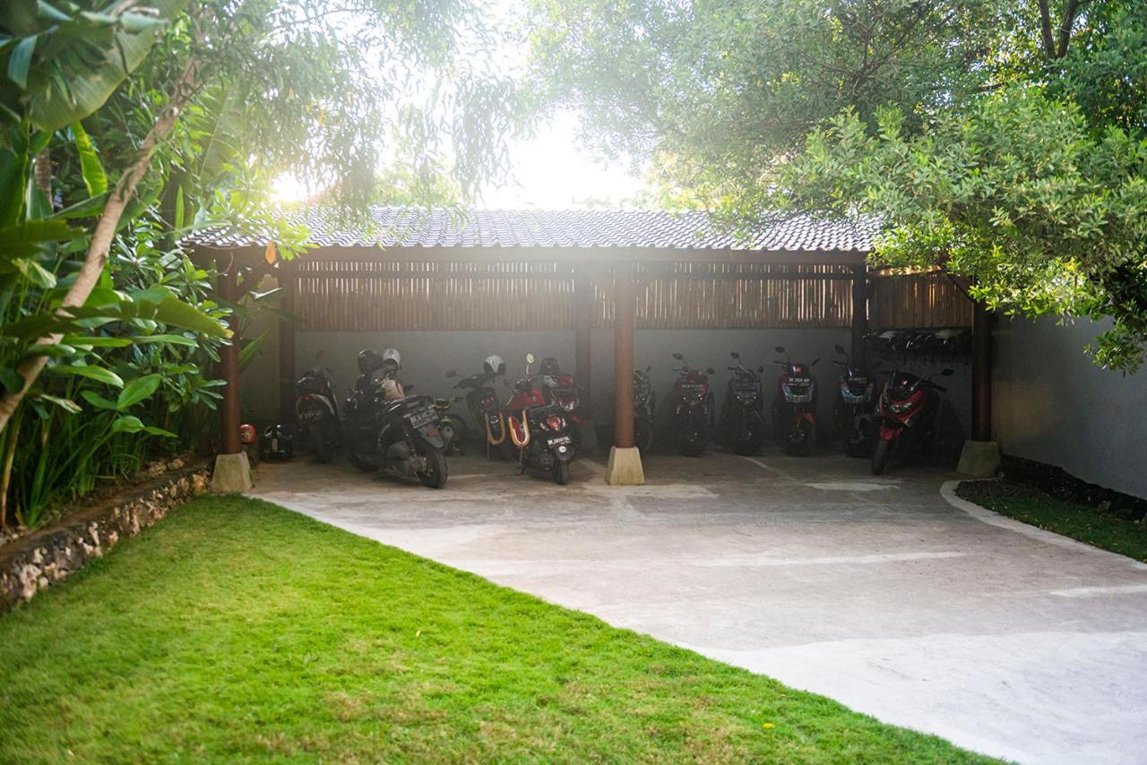 The Bali Boarding House Hotel อูลูวาตู ภายนอก รูปภาพ
