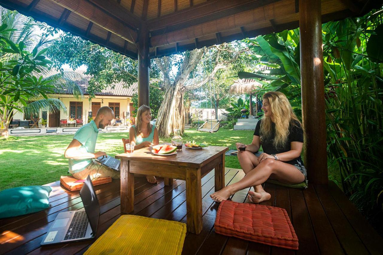 The Bali Boarding House Hotel อูลูวาตู ภายนอก รูปภาพ