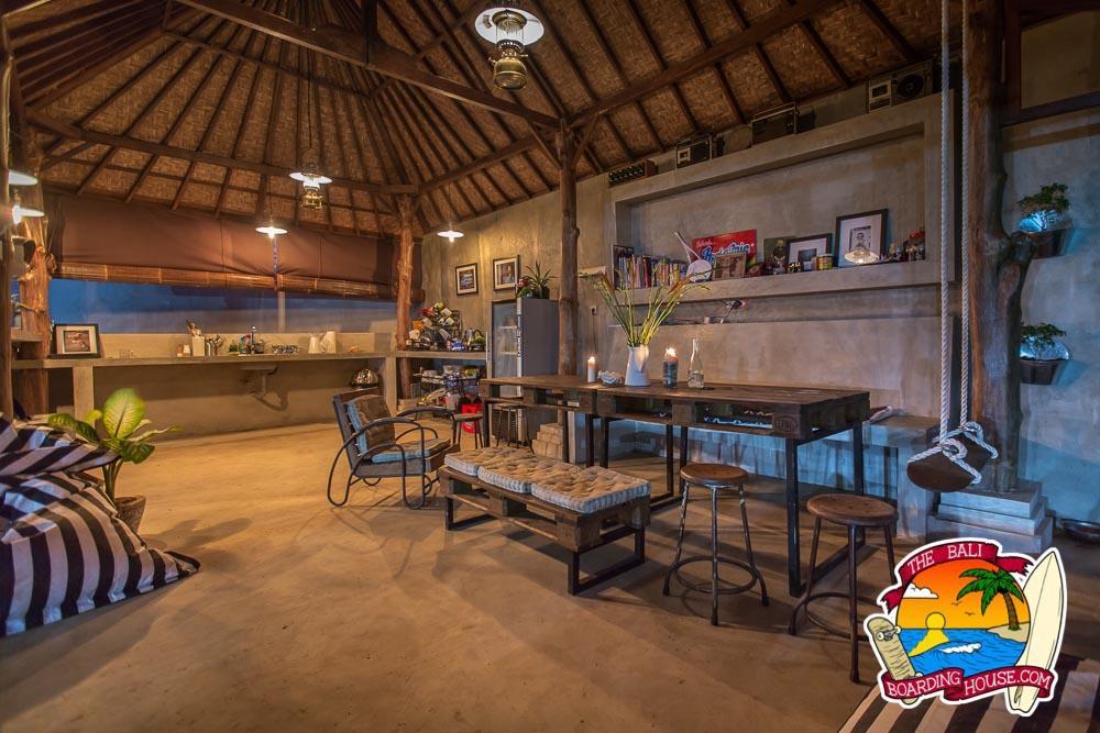 The Bali Boarding House Hotel อูลูวาตู ภายนอก รูปภาพ